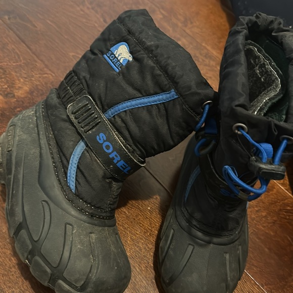 Sorel winter boots - Picture 4 of 4